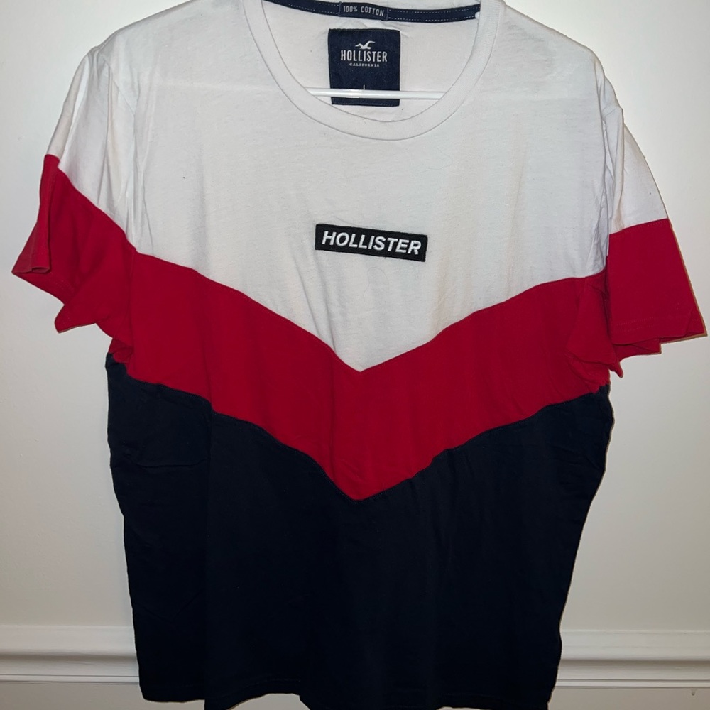 Hollister T Shirt